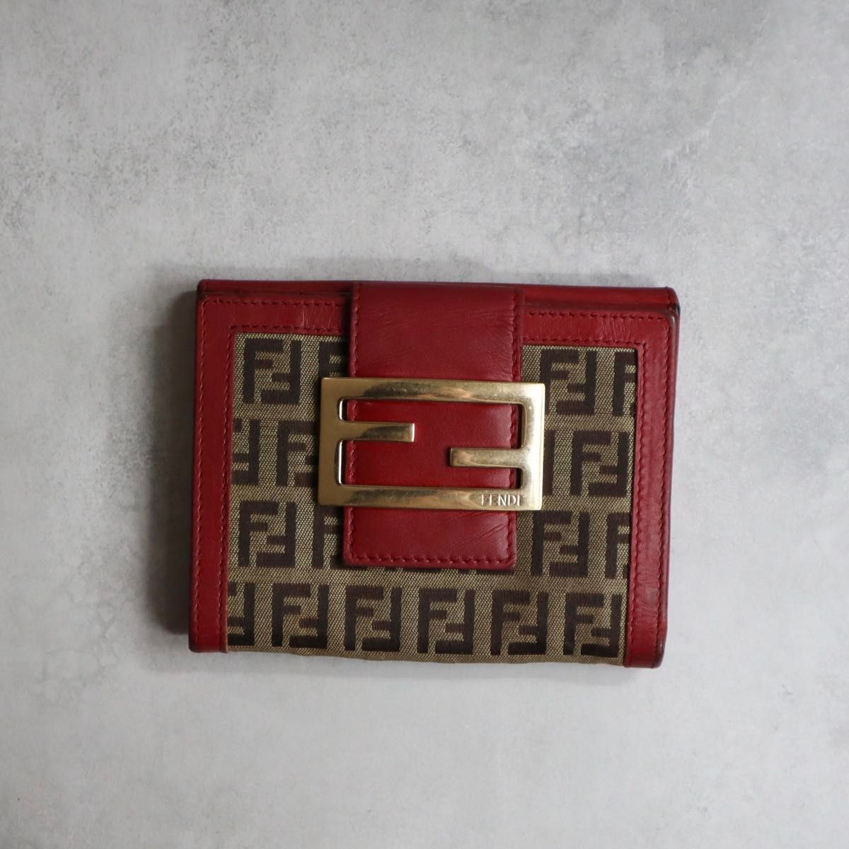 FENDI フェンディ / バゲットバイフォールドウォレット
