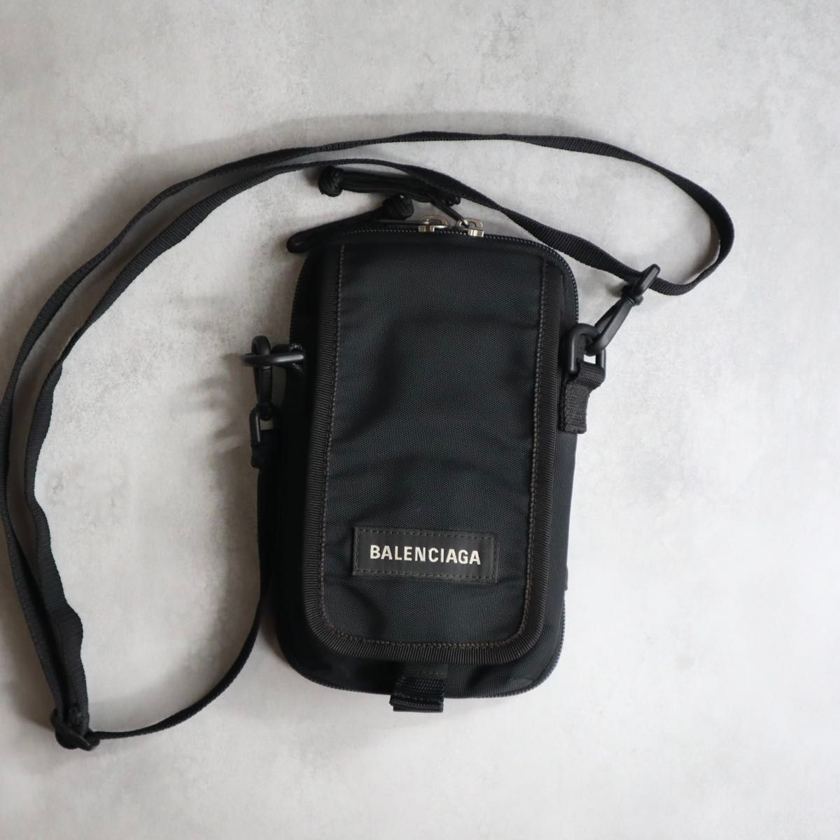 BALENCIAGA バレンシアガ / エクスプローラークロスボディバッグ