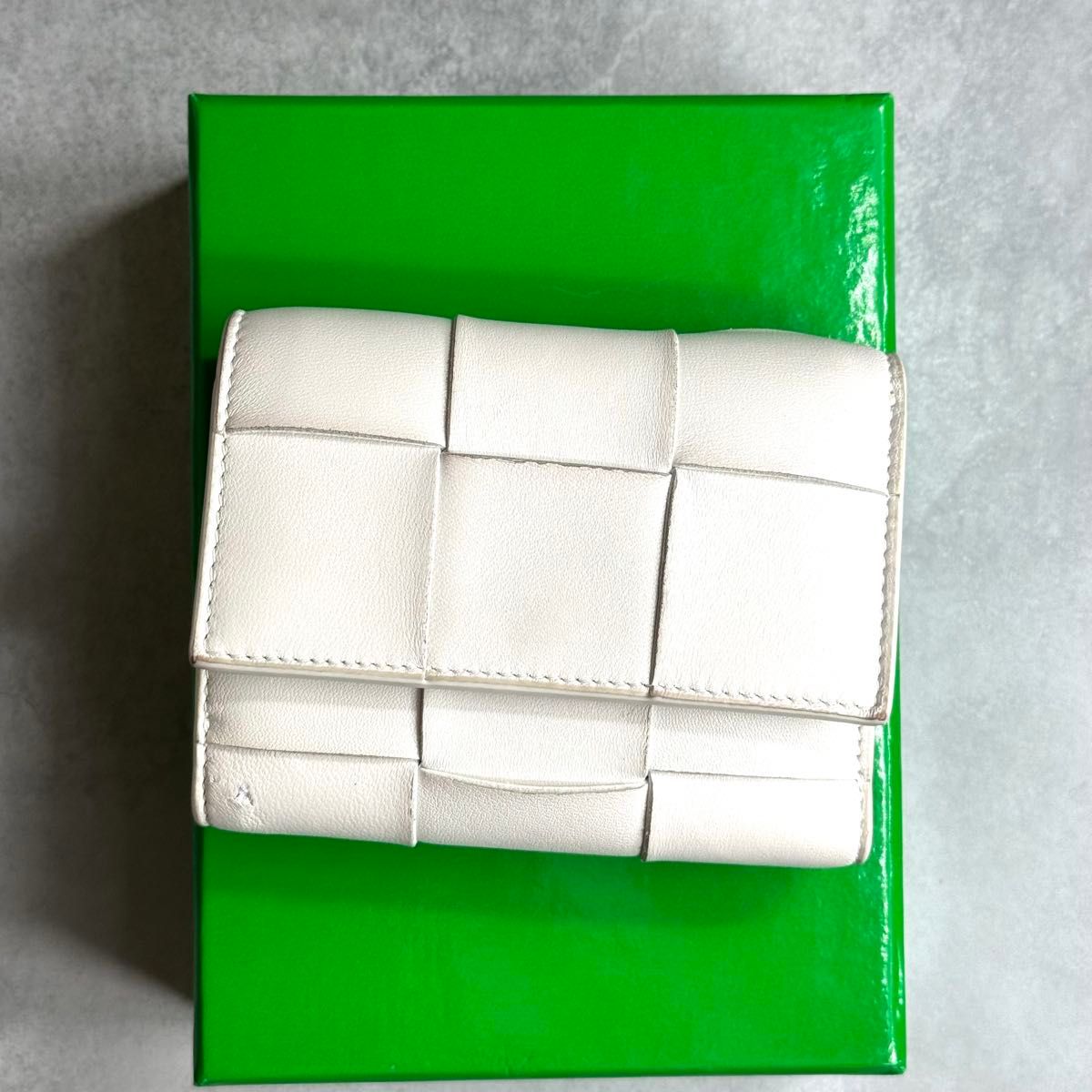 BOTTEGA VENETA ボッテガヴェネタ / カセットトリフォールドジップウォレット