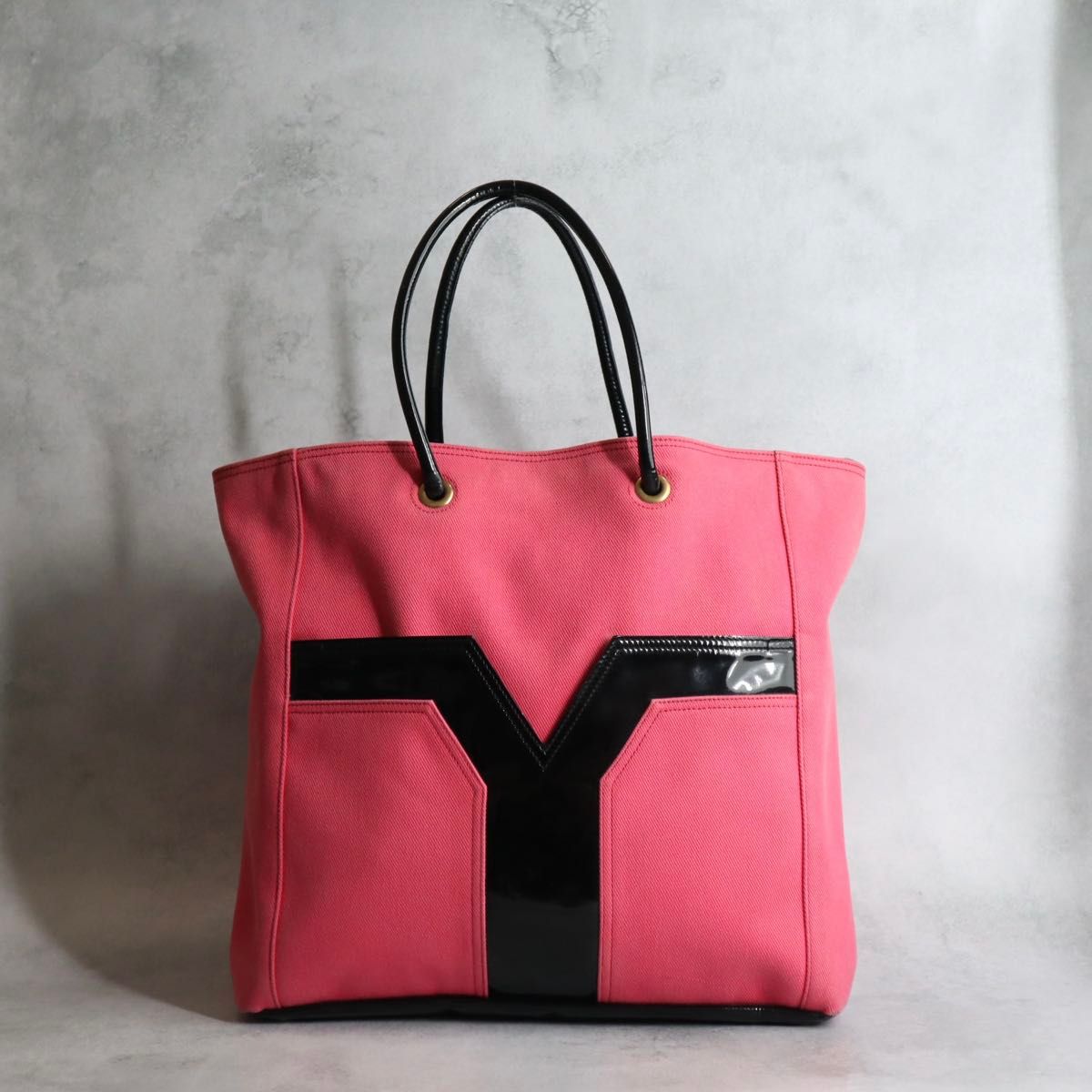 Yves Saint Laurent イヴサンローラン / ラッキーシックトートバッグ